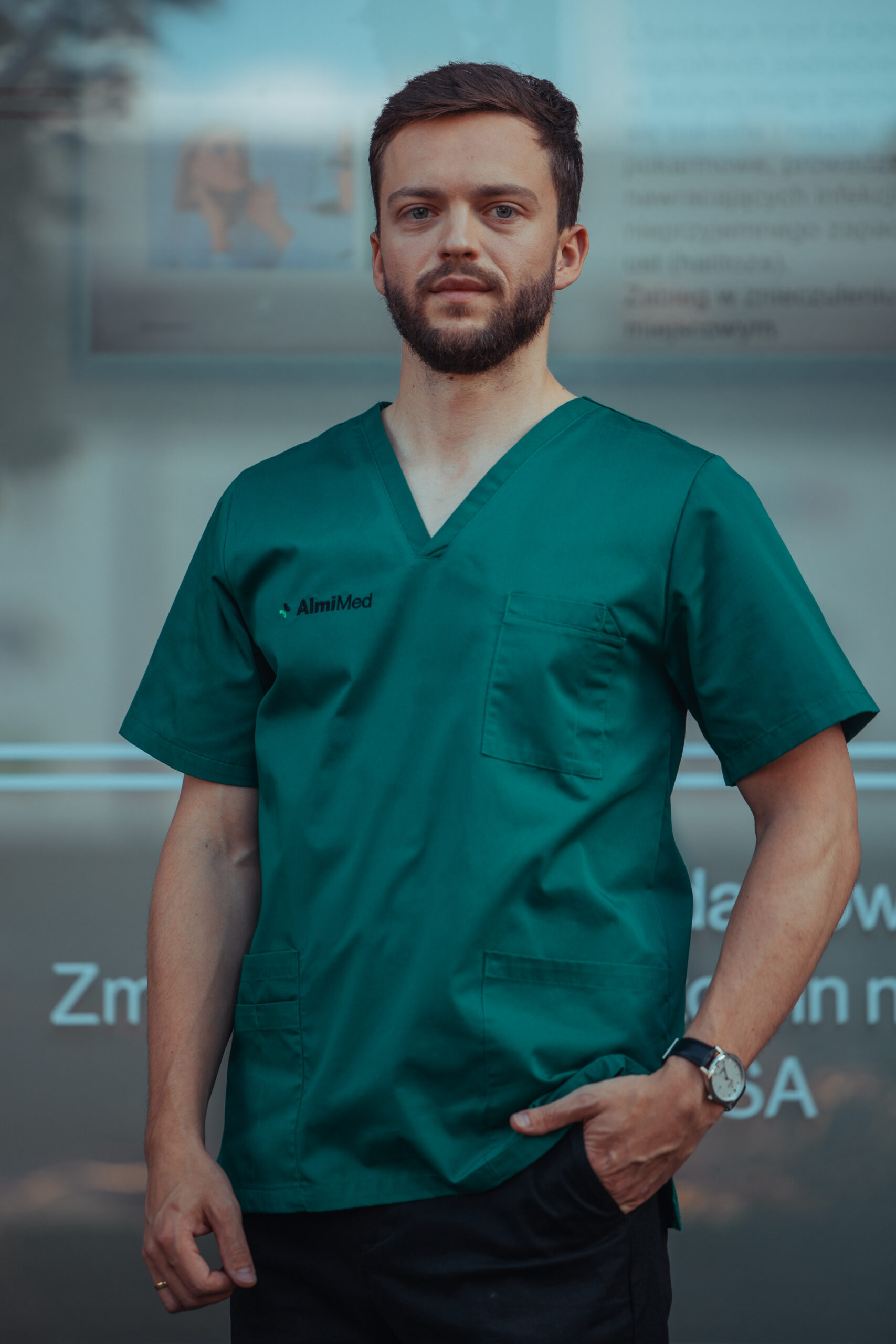 dr Piotr Strus laryngolog almimed
